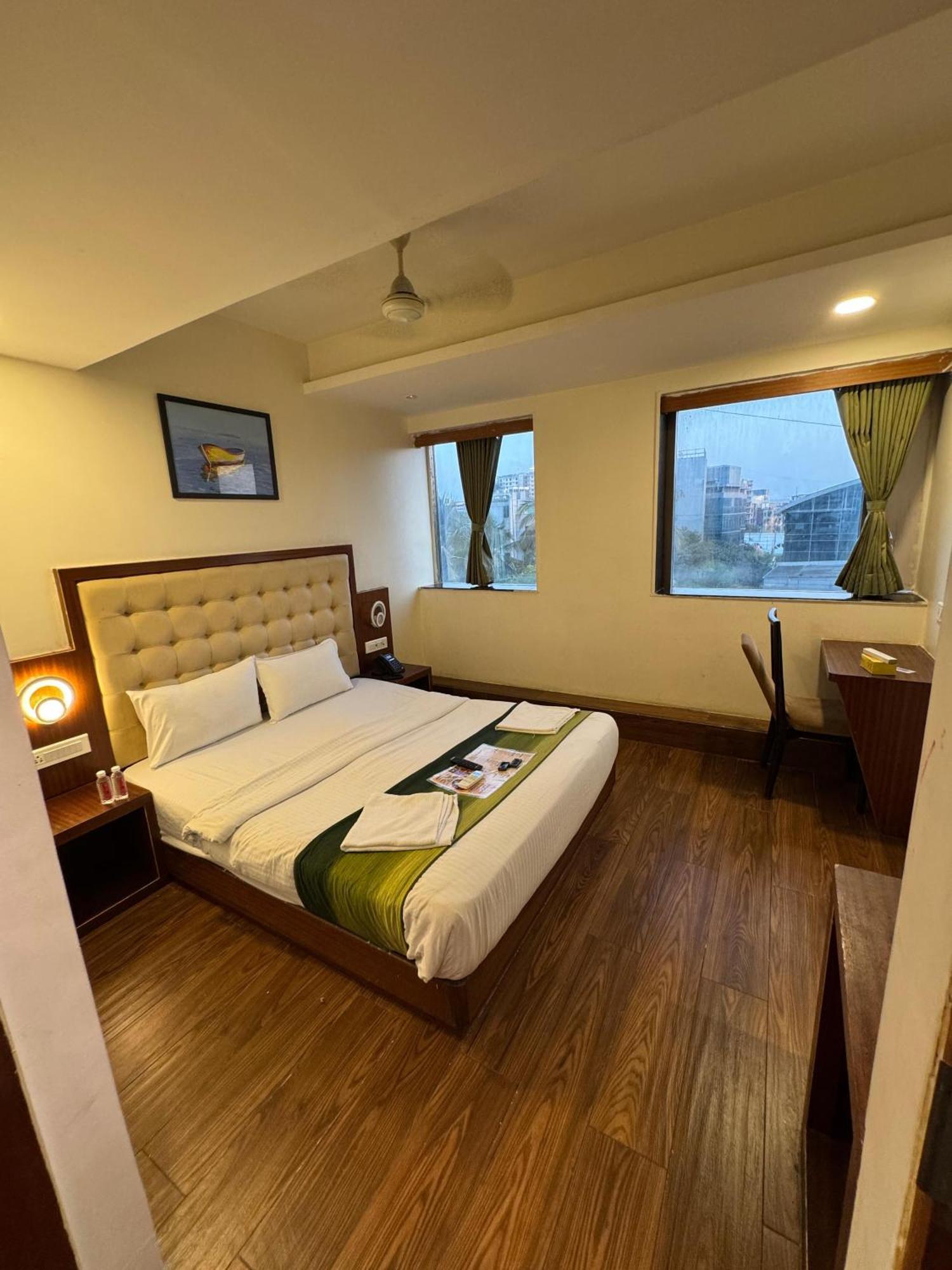 Hotel Aflon Midc Andheri East Mumbai Exterior photo